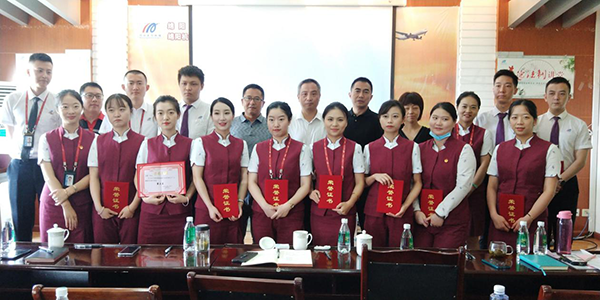 1593574647115269.png 旅客服務(wù)部開(kāi)展“安全在我心中”演講比賽.png