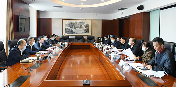 2020年11月18日，元方赴成都拜會(huì)西南民航局領(lǐng)導(dǎo) 張莉 攝.jpg