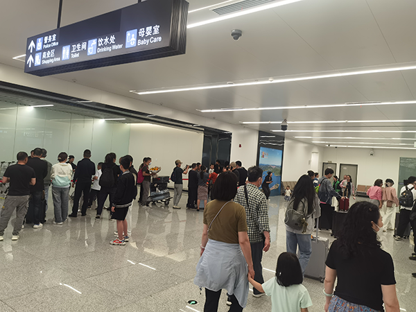 1683188415294380.png 綿陽機場“五一”假期運送旅客4.75萬人次 同比增長313%2.png