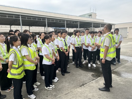 1687923031109124.jpg 校企合作3_副本.jpg